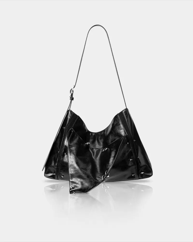 Lace bag with a fold-over flap